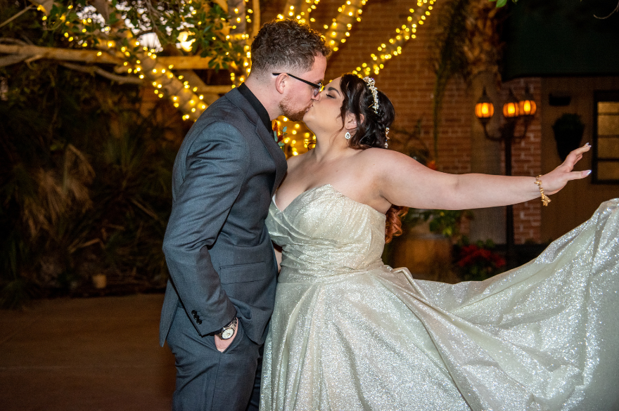 #ADOREREALBRIDE DANIELLE &amp; MICHAEL. Desktop Image